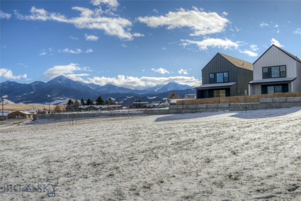 901 Scenic Trail, Livingston MT 59047