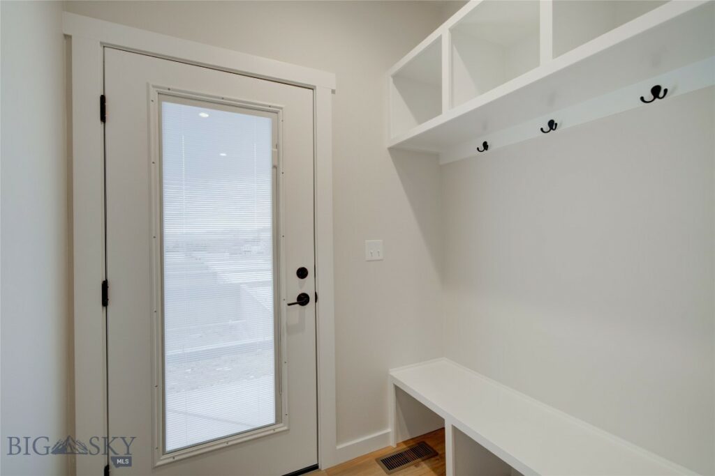 901 Scenic Trail, Livingston MT 59047
