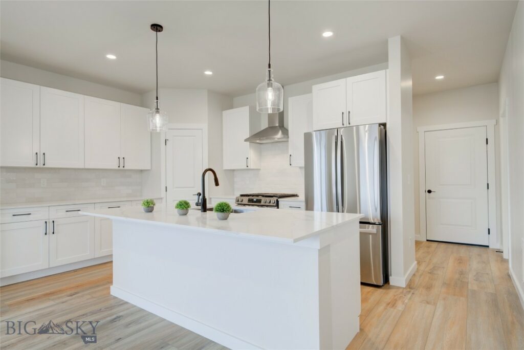 901 Scenic Trail, Livingston MT 59047