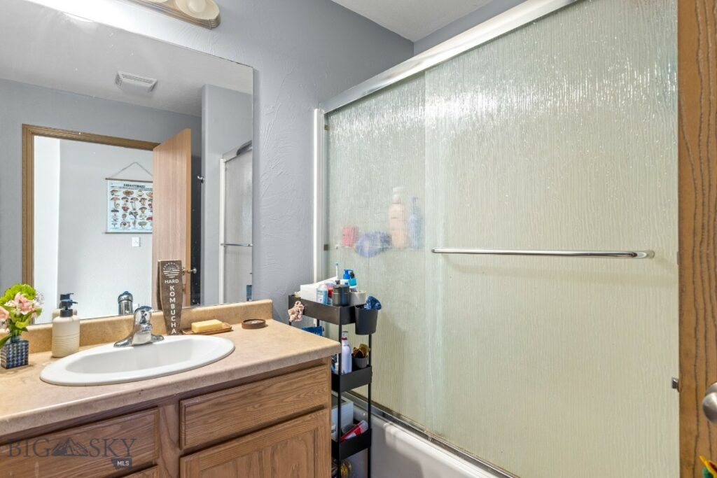 904 Jeanette Place, Belgrade MT 59714