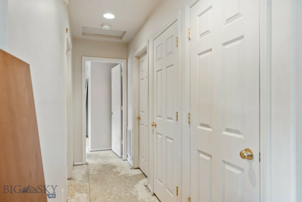 904 Paisley Drive, Belgrade MT 59714