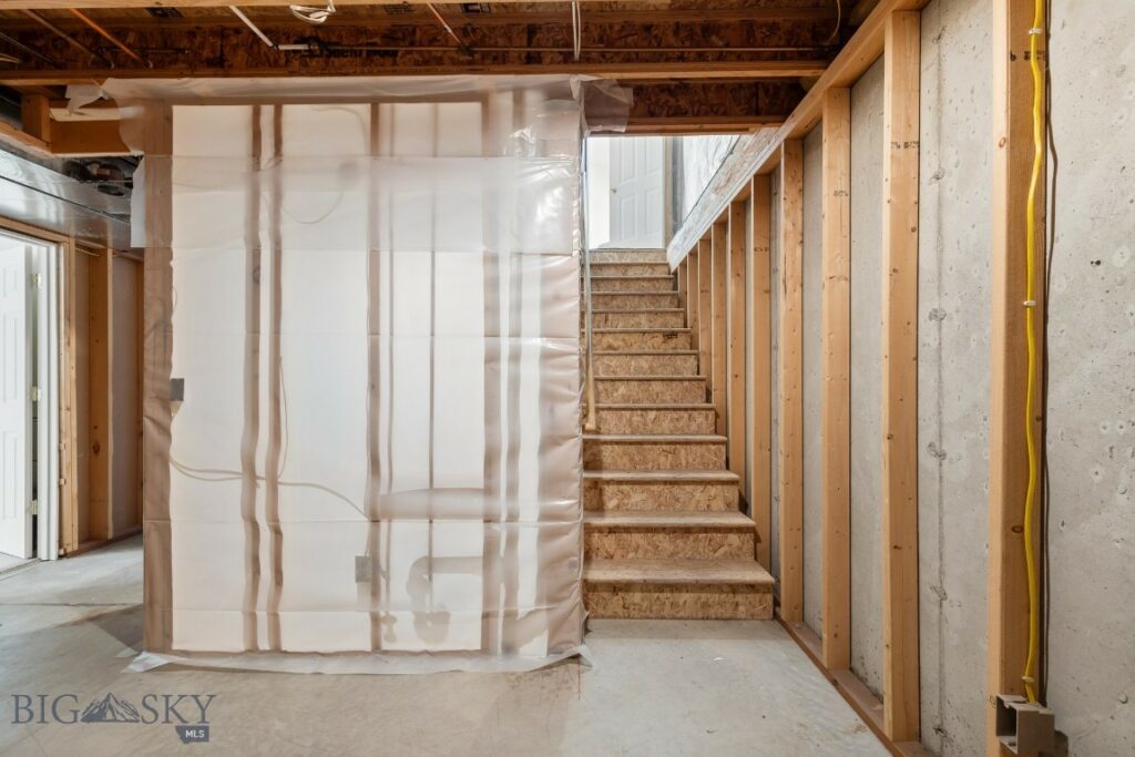 904 Paisley Drive, Belgrade MT 59714