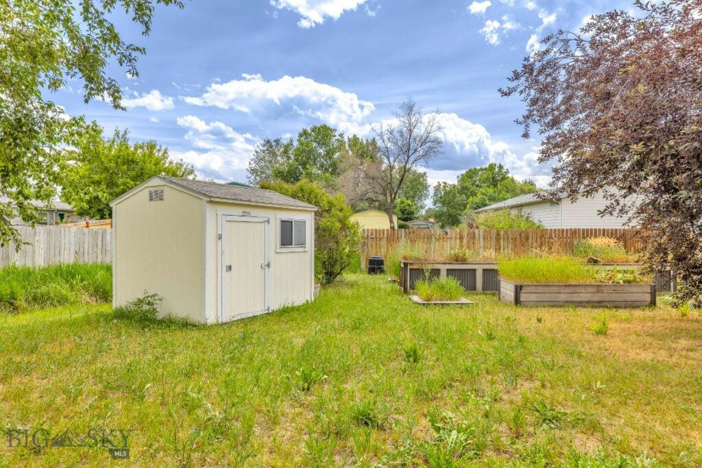 904 Paisley Drive, Belgrade MT 59714