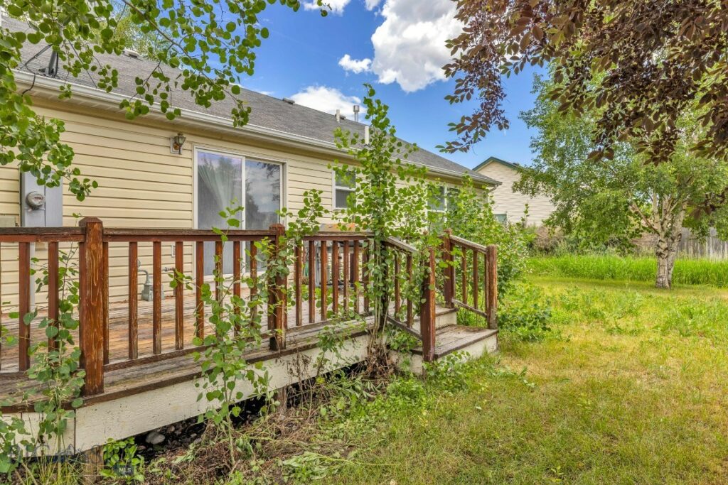 904 Paisley Drive, Belgrade MT 59714
