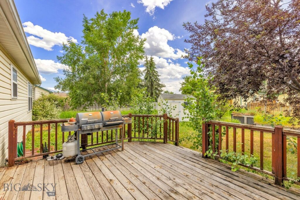 904 Paisley Drive, Belgrade MT 59714