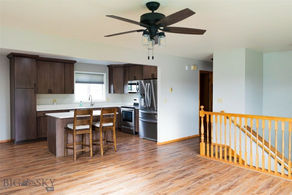 905 Colorado, Belgrade MT 59714