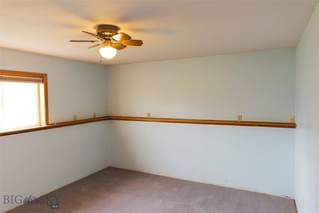 905 Colorado, Belgrade MT 59714