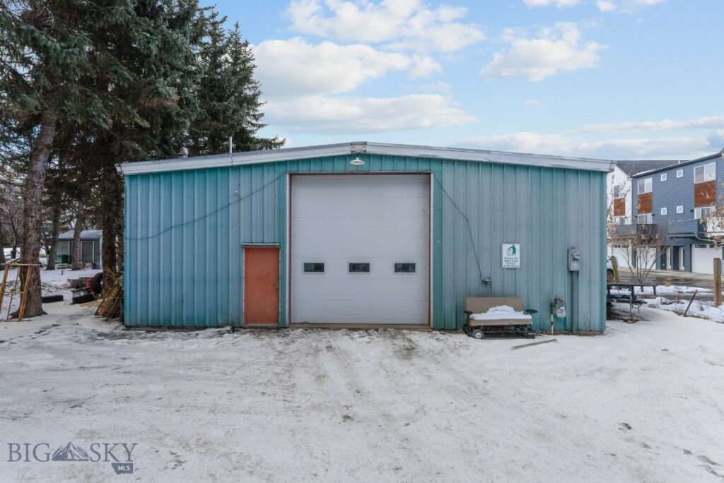 907 N 17th Avenue, Bozeman MT 59715