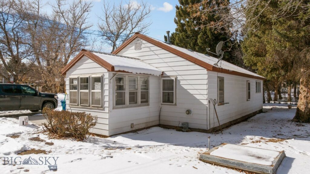 907 N 17th Avenue, Bozeman MT 59715