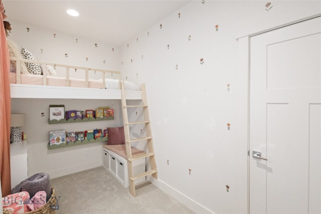 908 Dillinger Drive, Belgrade MT 59714