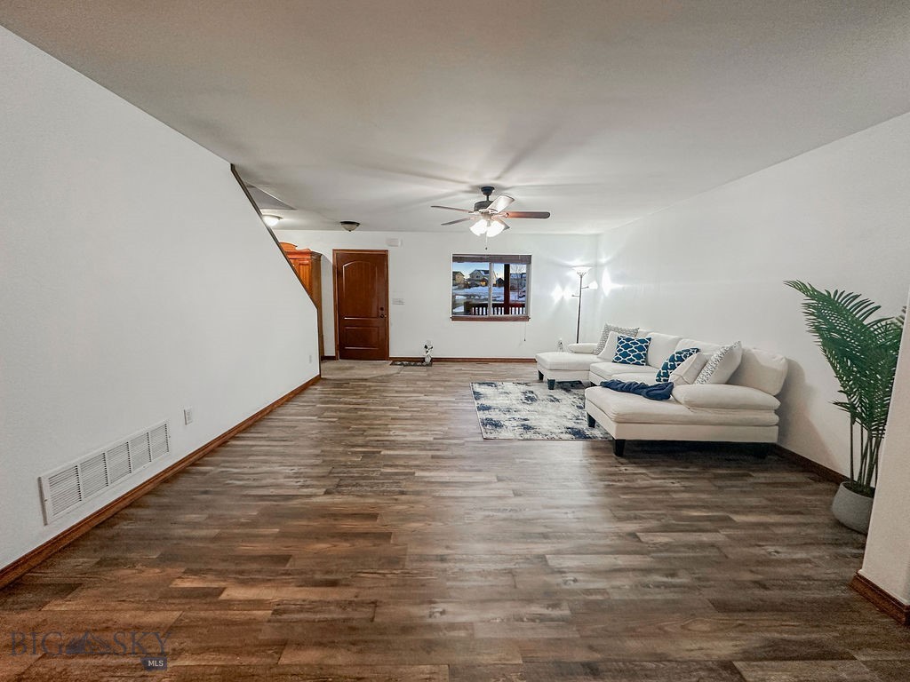 909 Las Campanas Drive, Belgrade MT 59714