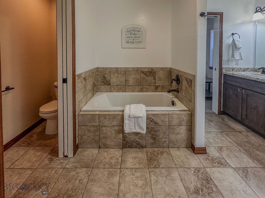 909 Las Campanas Drive, Belgrade MT 59714