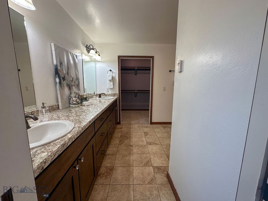 909 Las Campanas Drive, Belgrade MT 59714