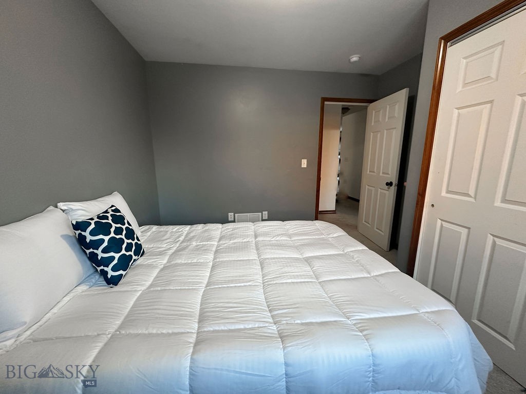 909 Las Campanas Drive, Belgrade MT 59714