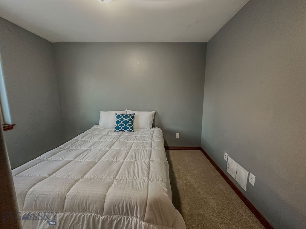 909 Las Campanas Drive, Belgrade MT 59714