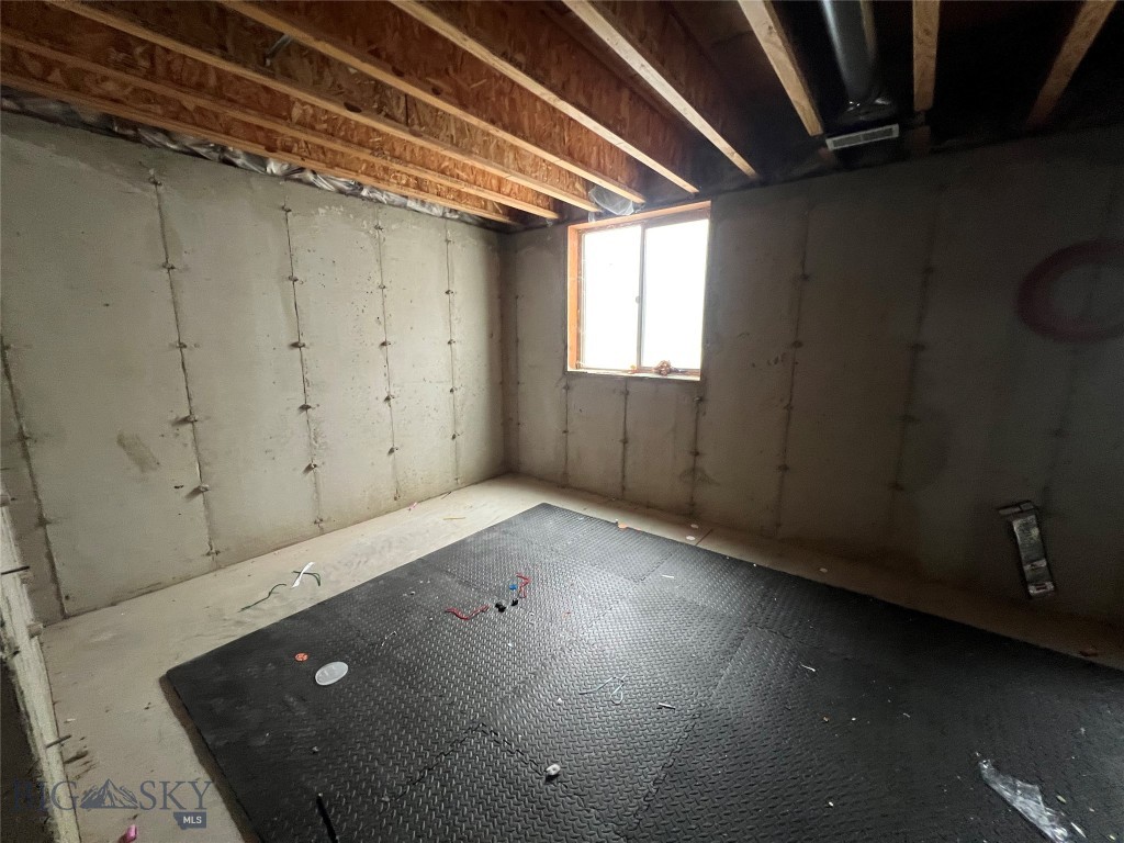 909 Las Campanas Drive, Belgrade MT 59714