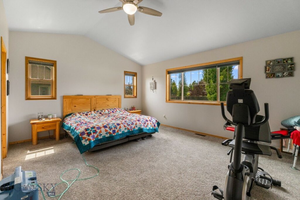 91 Palomino Court, Belgrade MT 59714