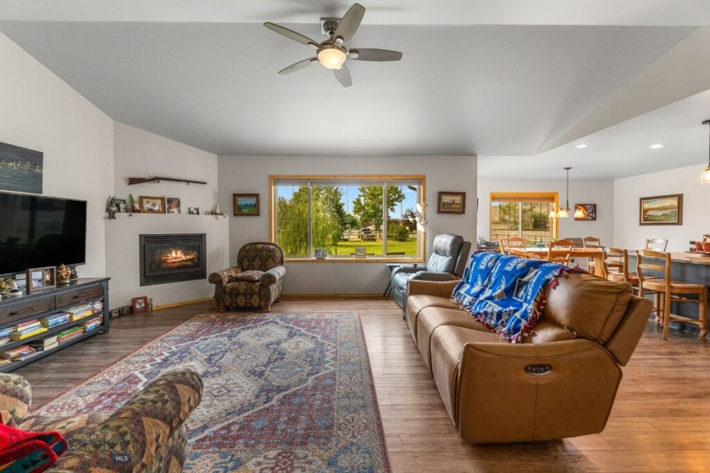 91 Palomino Court, Belgrade MT 59714