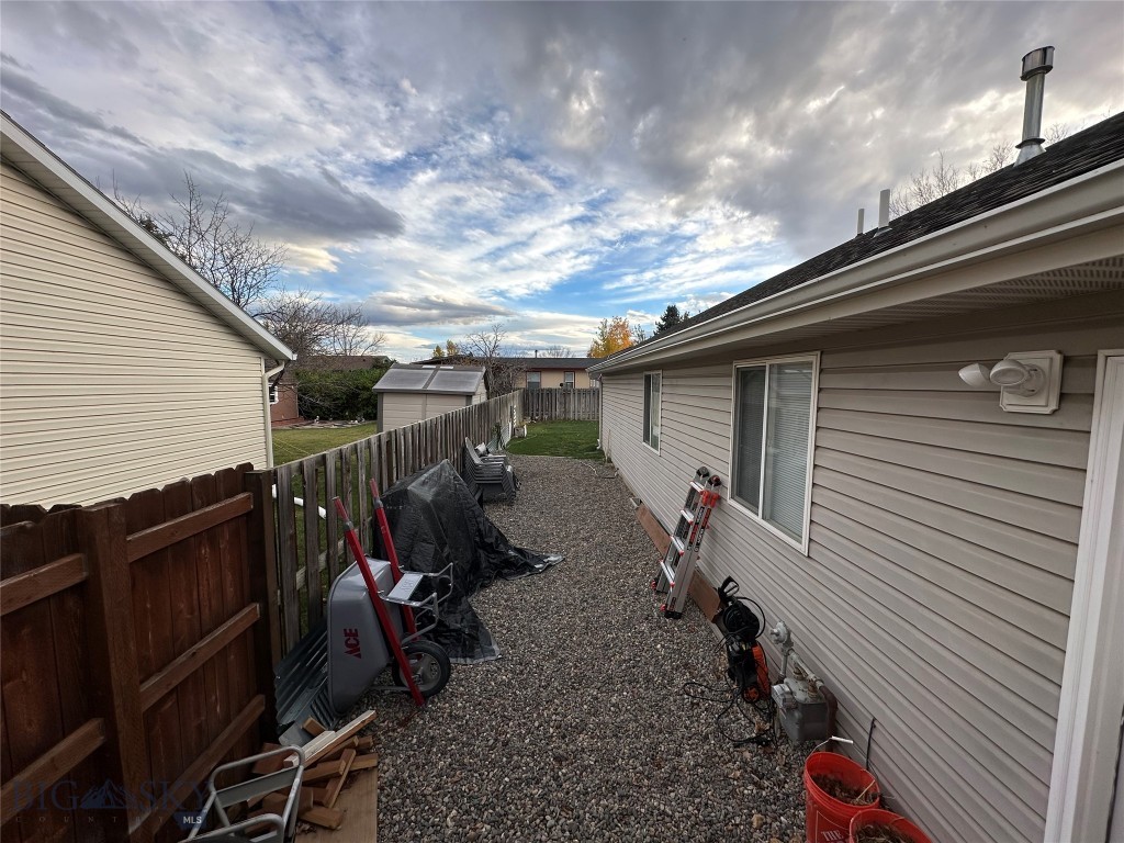 910 Golden West Drive, Belgrade MT 59714