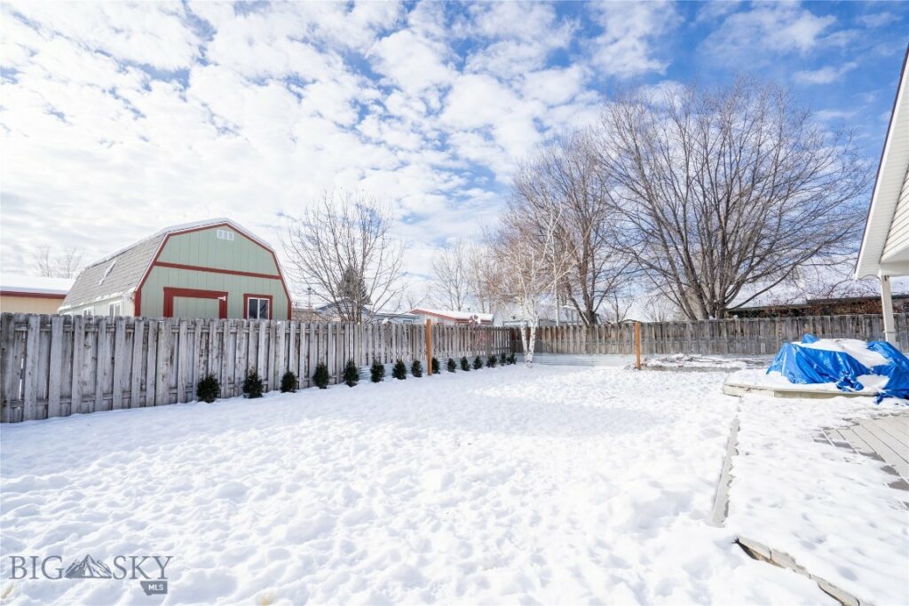 910 Golden West Drive, Belgrade MT 59714
