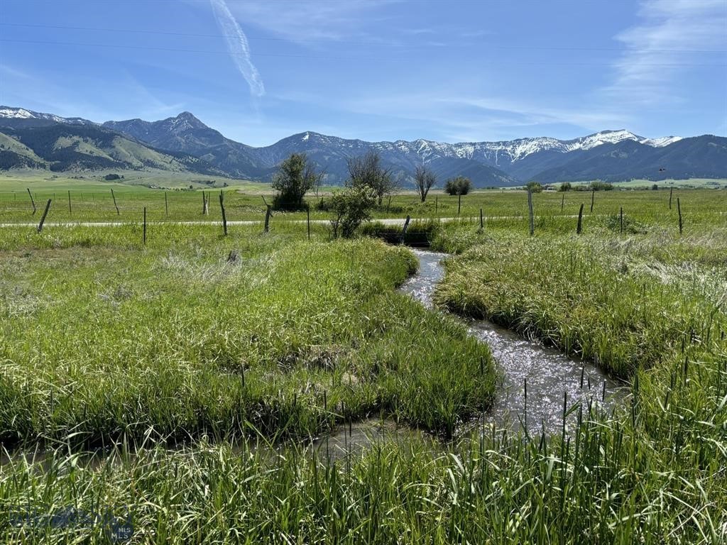 9119 Gee Norman Road, Belgrade MT 59714