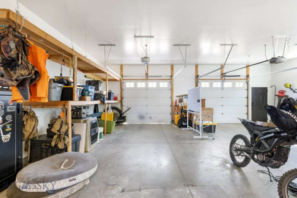 912 Landmark Drive, Belgrade MT 59714