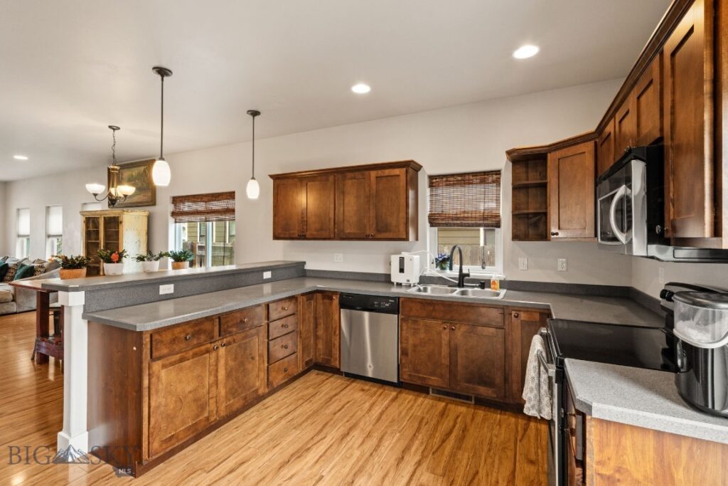 914 New Mexico, Belgrade MT 59714