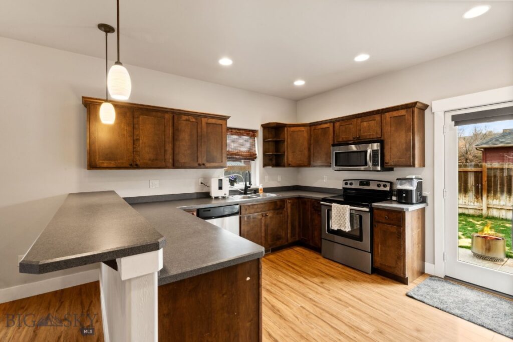 914 New Mexico, Belgrade MT 59714