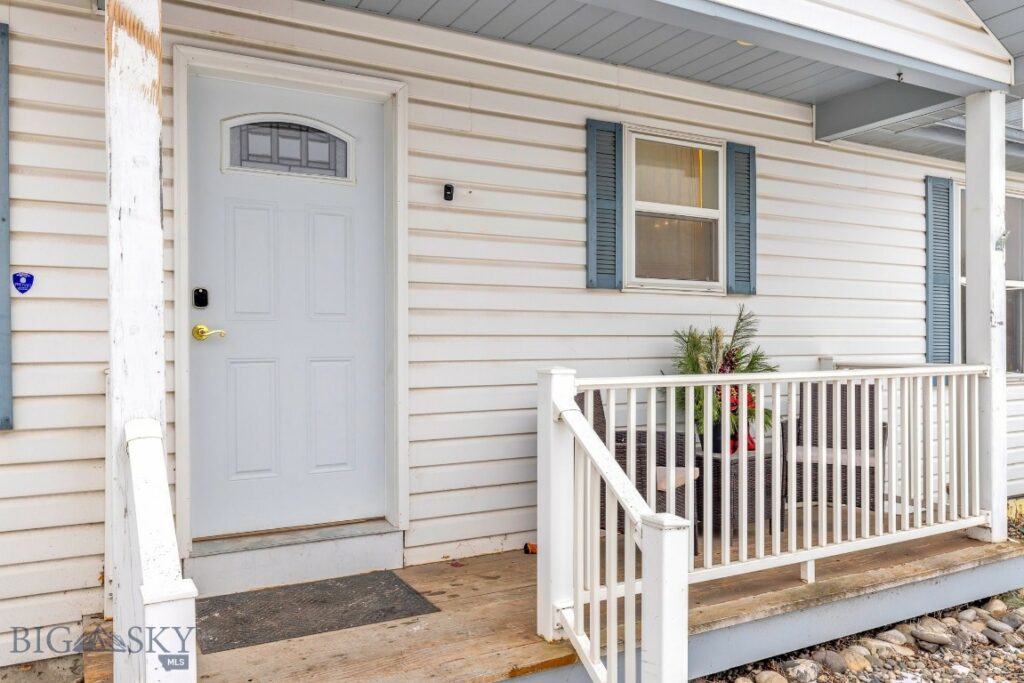 914 Paisley Drive, Belgrade MT 59714