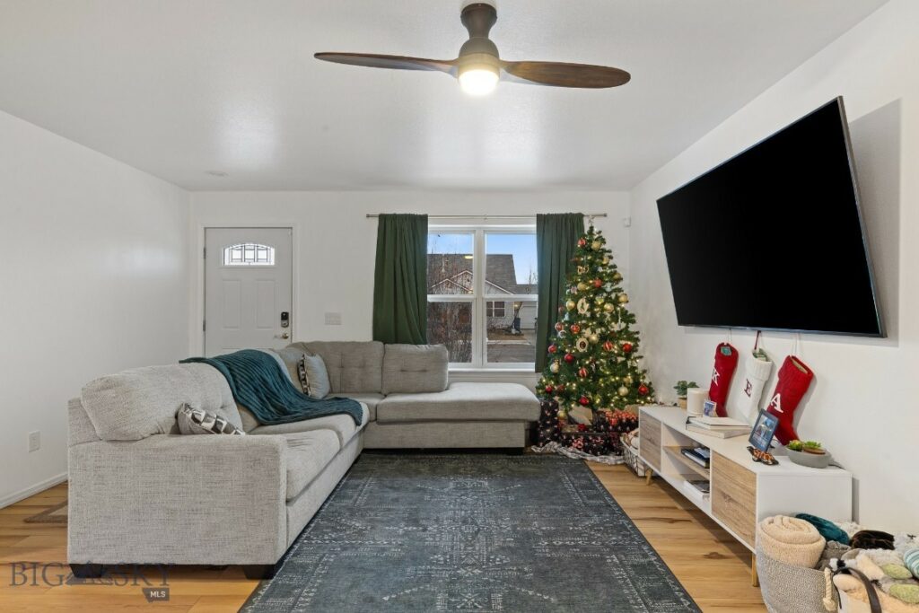 914 Paisley Drive, Belgrade MT 59714