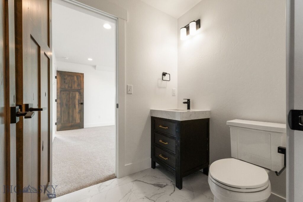 915 Arnold, Bozeman MT 59715