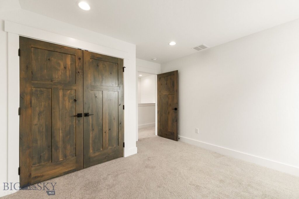 915 Arnold, Bozeman MT 59715