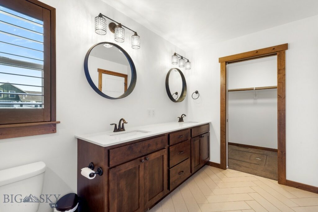 915 Stewart Loop, Bozeman MT 59718