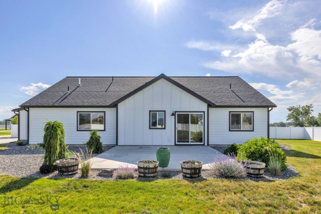 915 Stewart Loop, Bozeman MT 59718