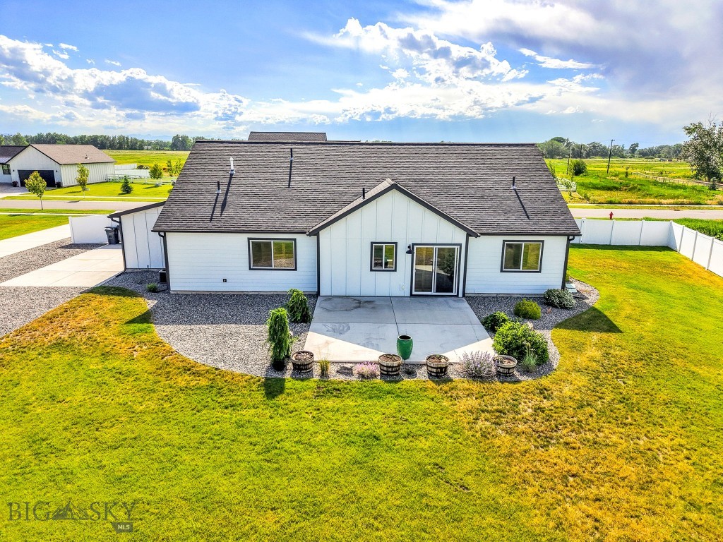 915 Stewart Loop, Bozeman MT 59718