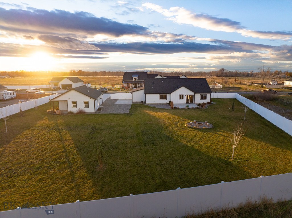 915 Stewart Loop, Bozeman MT 59718