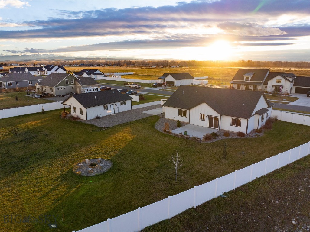 915 Stewart Loop, Bozeman MT 59718