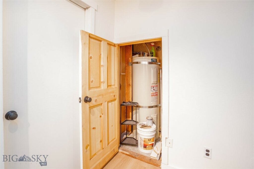 917 N 17th Avenue, Bozeman MT 59715