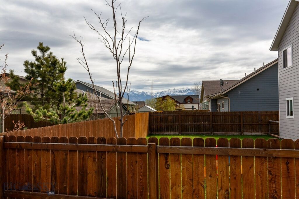 921 New Mexico Drive, Belgrade MT 59714