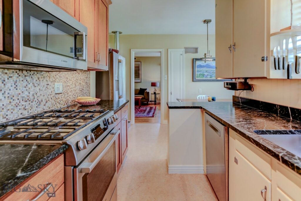 923 W Clark Street, Livingston MT 59047