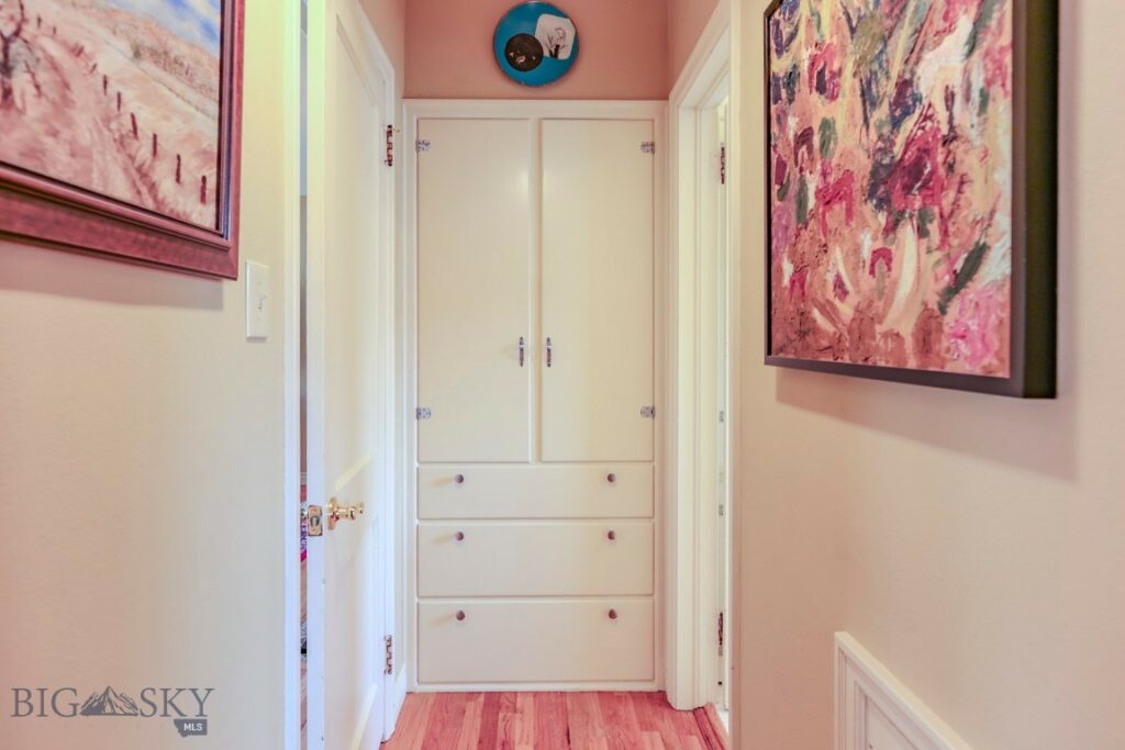 923 W Clark Street, Livingston MT 59047