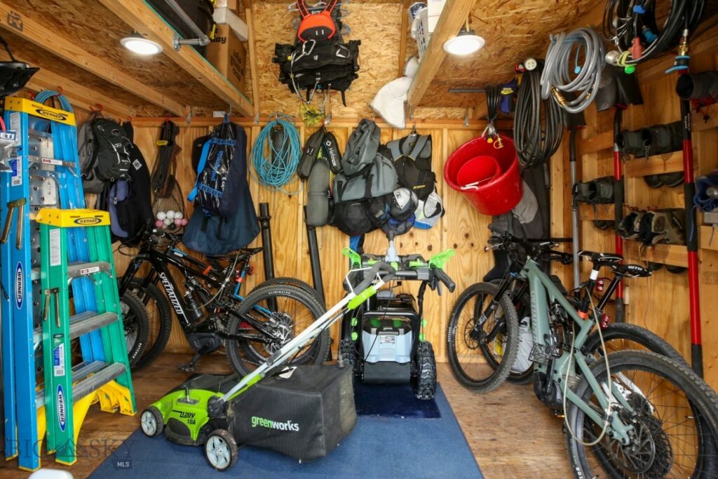 923 W Clark Street, Livingston MT 59047