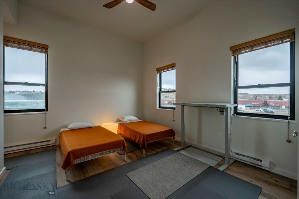 924 E Park Street, Livingston MT 59047
