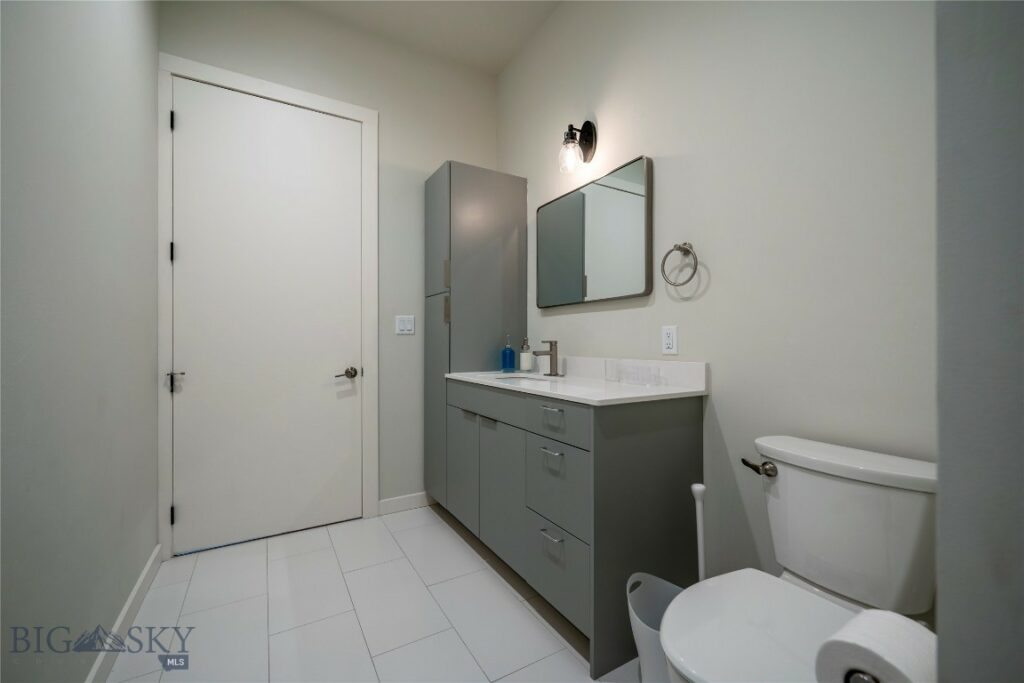 924 E Park Street, Livingston MT 59047