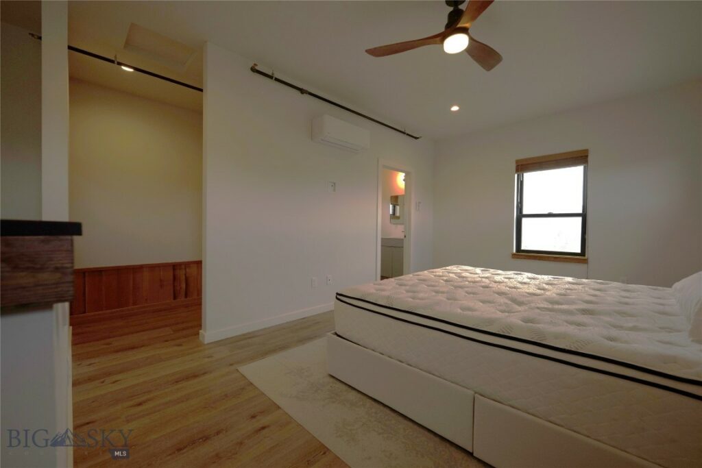 924 E Park Street, Livingston MT 59047