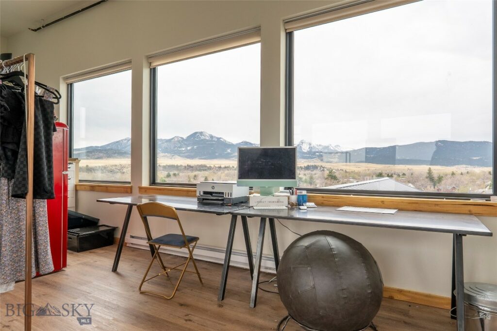 924 E Park Street, Livingston MT 59047