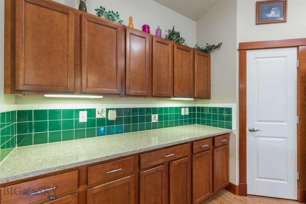 93 Cedar Shade Lane, Bozeman MT 59718