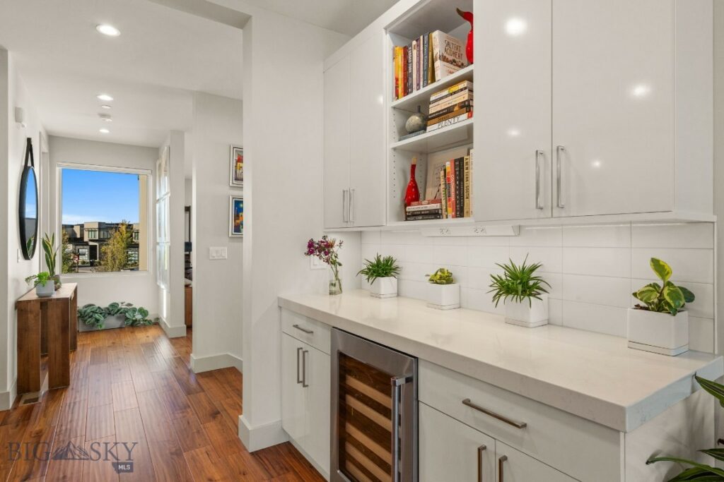 93 Duckhorn Lane, Bozeman MT 59718