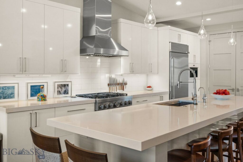 93 Duckhorn Lane, Bozeman MT 59718