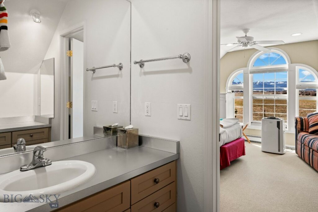 93 Rusty Duck Lane, Bozeman MT 59718